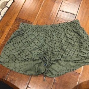 Printed Shorts With Tie